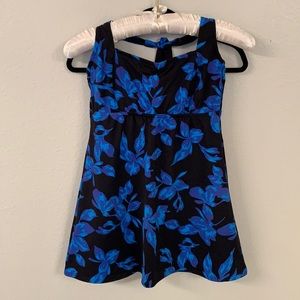 NWOT Lands’ End 6D halter dresskini
